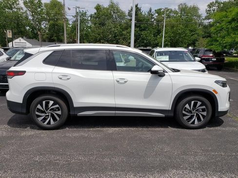 New 2026 Volkswagen Tiguan S FWD image 2