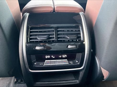 Used 2021 BMW X5 sDrive40i w/ Premium Package RWD image 37