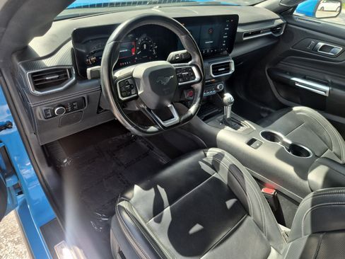 Used 2024 Ford Mustang Premium image 13
