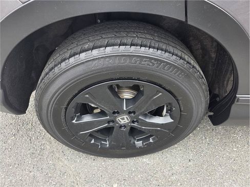 Used 2018 Honda CR-V LX image 10