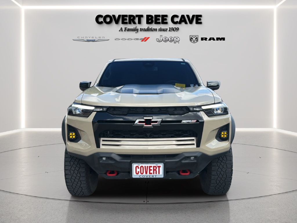 Used 2024 Chevrolet Colorado ZR2 w/ ZR2 Convenience Package III AWD/4WD image 3