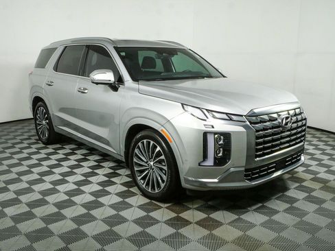 Used 2024 Hyundai Palisade Calligraphy AWD/4WD image 1