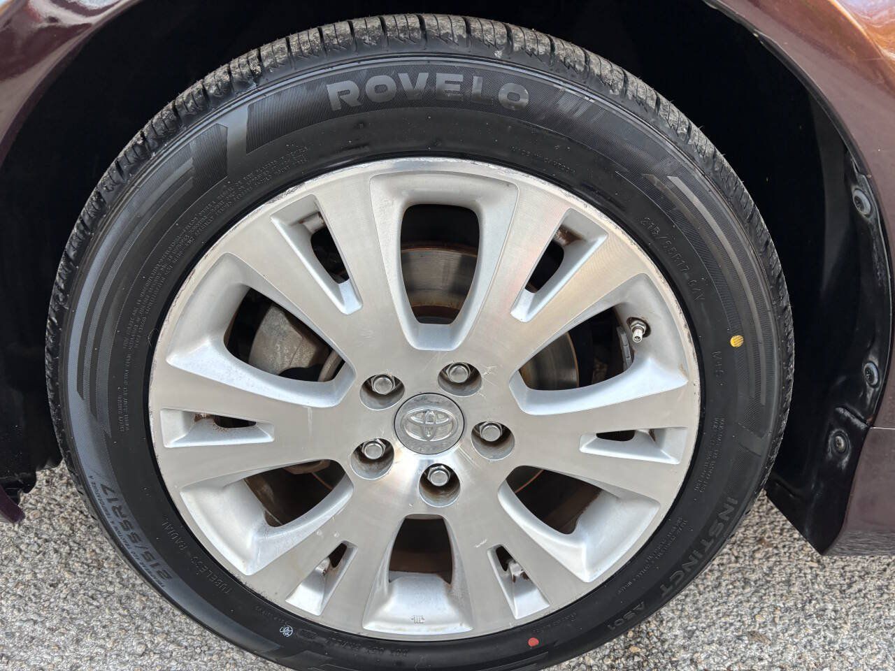 Used 2012 Toyota Avalon FWD image 35