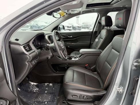 Used 2023 GMC Acadia AT4 w/ Technology Package image 11