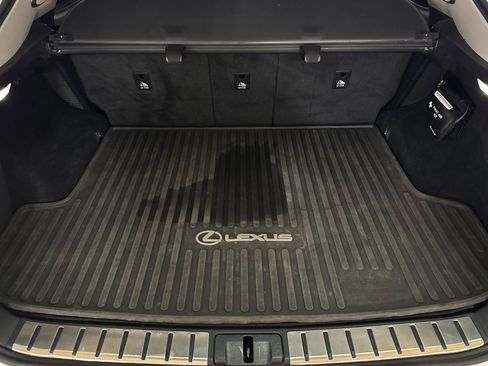 Used 2021 Lexus RX 450h AWD w/ Luxury Package image 27