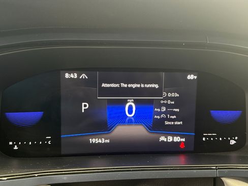 Used 2023 Volkswagen Taos SE w/ Panoramic Sunroof Package AWD/4WD image 13