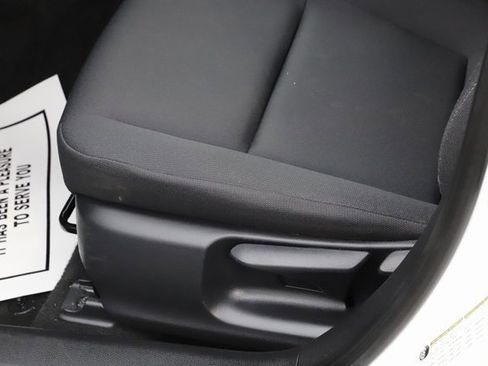 Used 2024 Toyota Corolla LE image 13