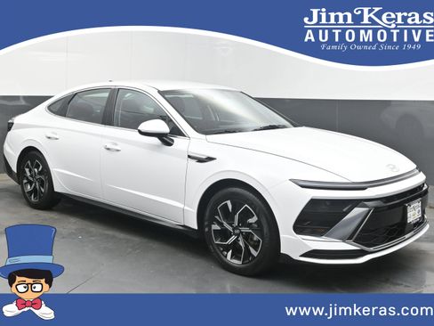 Used 2025 Hyundai Sonata SEL FWD image 1