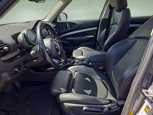 Used 2017 MINI Cooper Clubman S image 10