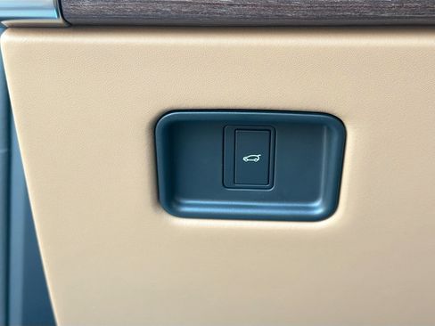 New 2026 Land Rover Range Rover SE AWD/4WD image 35