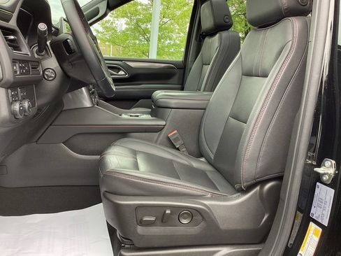 Used 2023 Chevrolet Tahoe RST w/ Luxury Package AWD/4WD image 15