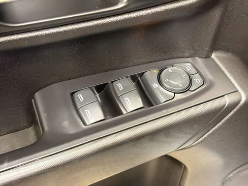 Used 2021 Chevrolet Silverado 1500 Custom Trail Boss w/ LPO, Dark Essentials Package image 13