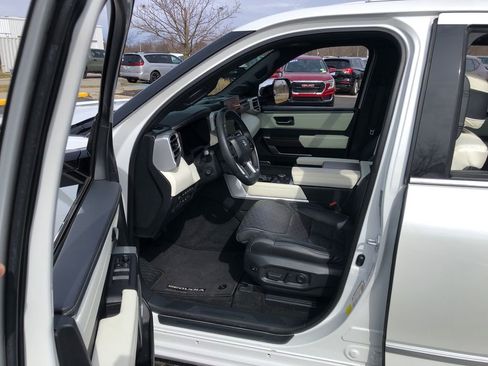 Used 2023 Toyota Sequoia Capstone image 18