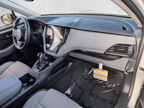 Certified 2025 Subaru Outback Premium AWD/4WD image 18