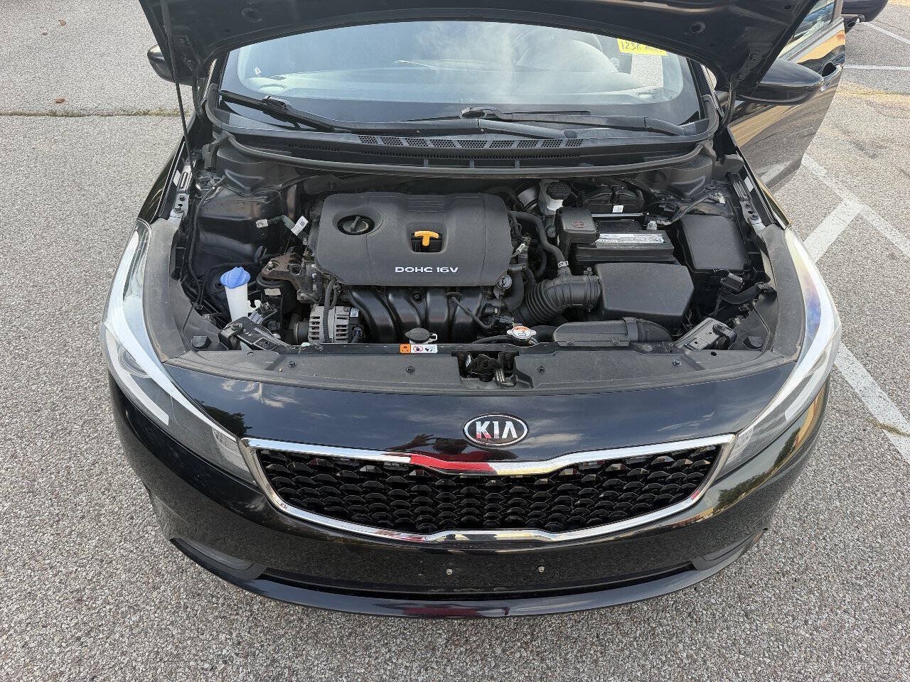 Used 2017 Kia Forte LX FWD image 18