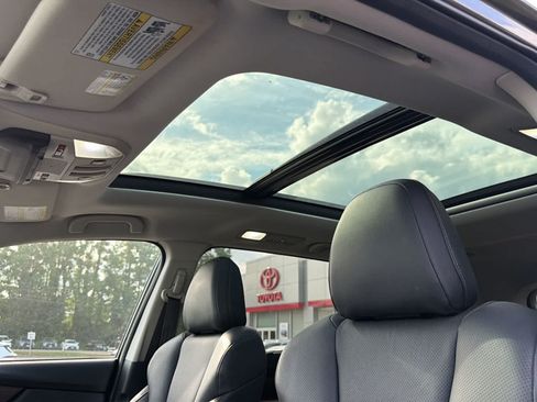 Used 2022 Subaru Ascent Touring w/ Popular Package #2A AWD/4WD image 17