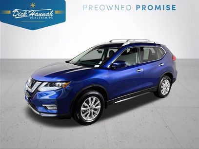 Used 2017 Nissan Rogue SV w/ SV Premium Package