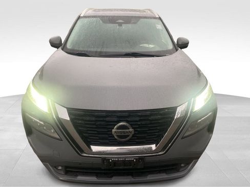 Used 2021 Nissan Rogue SL w/ Premium Package image 13