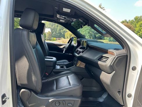 Used 2022 Chevrolet Tahoe High Country AWD/4WD image 56