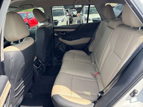 Certified 2024 Subaru Outback Limited AWD/4WD image 12