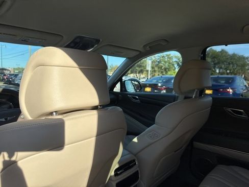 Used 2024 Genesis GV80 2.5T image 20