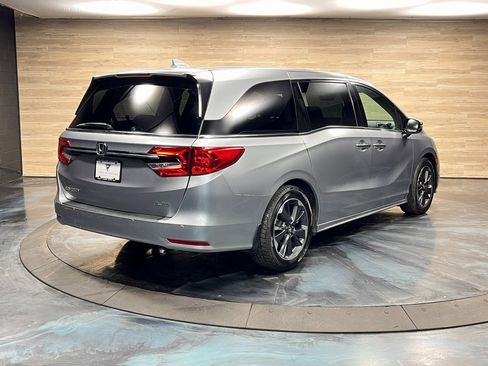 Used 2023 Honda Odyssey Elite image 9
