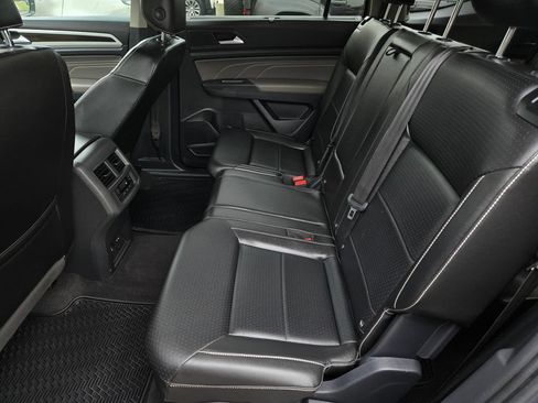 Used 2021 Volkswagen Atlas SE AWD/4WD image 12