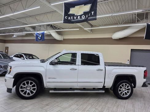 Used 2017 GMC Sierra 1500 Denali AWD/4WD image 9