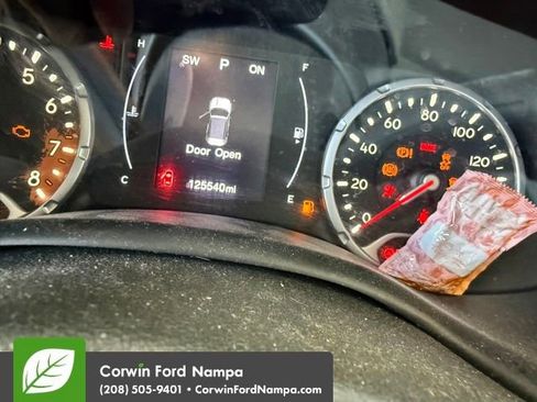 Used 2017 Jeep Renegade Sport w/ Power & Air Group AWD/4WD image 7