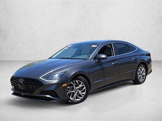 Used 2020 Hyundai Sonata SEL w/ Convenience + Sunroof Package FWD video 3
