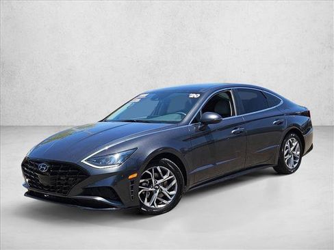 Used 2020 Hyundai Sonata SEL w/ Convenience + Sunroof Package FWD image 3