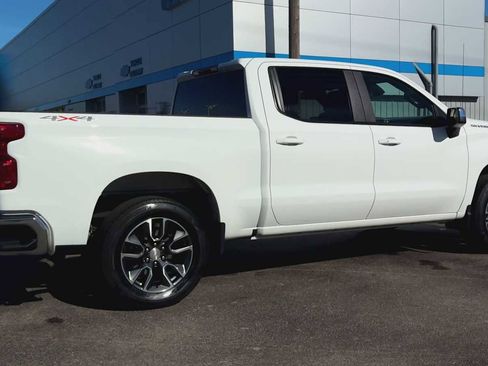 Certified 2024 Chevrolet Silverado 1500 LT image 2