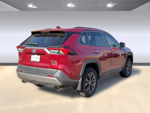 Used 2023 Toyota RAV4 Limited image 8