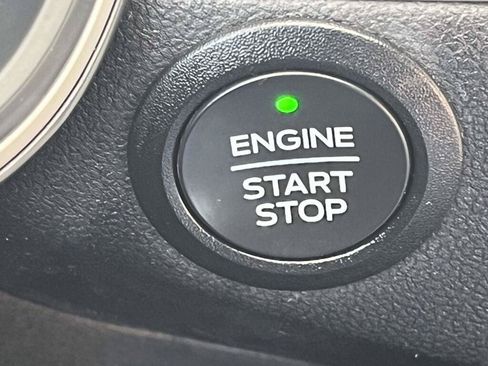 Used 2022 Ford Escape SE w/ Convenience Package AWD/4WD image 36