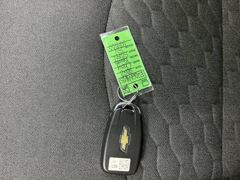 Used 2020 Chevrolet Equinox LT AWD/4WD image 12
