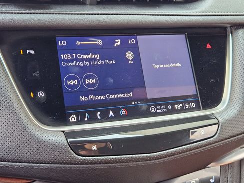 Certified 2025 Cadillac XT5 Premium Luxury FWD image 19
