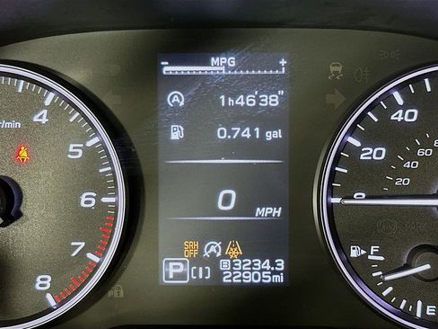 Used 2024 Subaru Crosstrek 2.0i Premium image 17