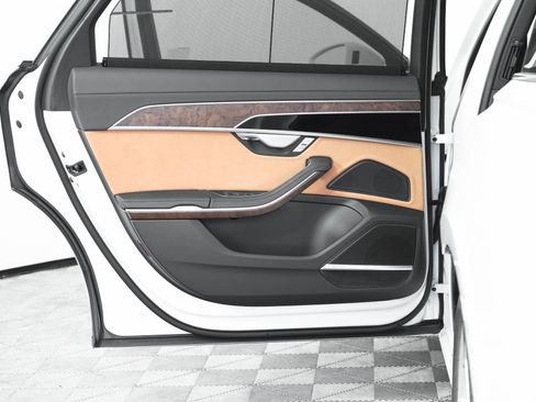 New 2025 Audi A8 L 3.0T image 16