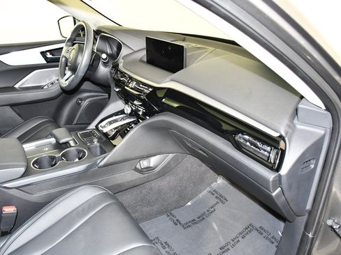 Certified 2024 Acura MDX SH-AWD image 40
