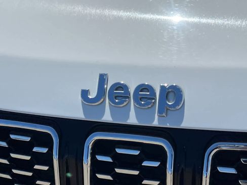 Used 2025 Jeep Compass Limited AWD/4WD image 13