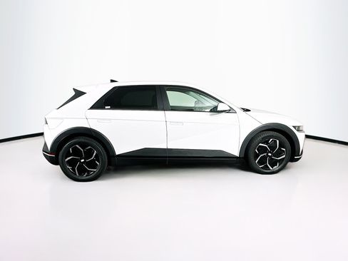 Used 2024 Hyundai Ioniq 5 SE RWD image 10