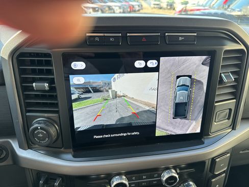 Used 2024 Ford F150 XLT RWD image 14
