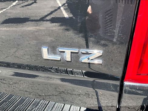 Used 2022 Chevrolet Silverado 1500 LTZ image 28