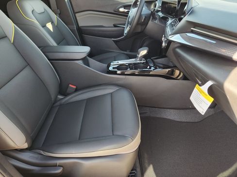 New 2026 Chevrolet Trax ACTIV w/ Sunroof Package image 15