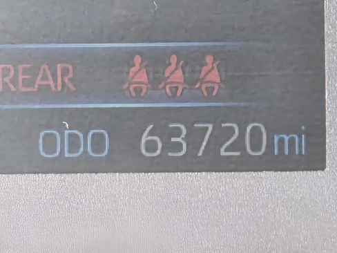Used 2024 Toyota Corolla LE FWD image 20