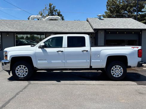 Used 2018 Chevrolet Silverado 2500 LT AWD/4WD image 8