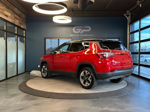 Used 2019 Jeep Compass Limited AWD/4WD image 5