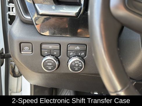 Used 2024 GMC Sierra 2500 SLE w/ SLE Convenience Package AWD/4WD image 16