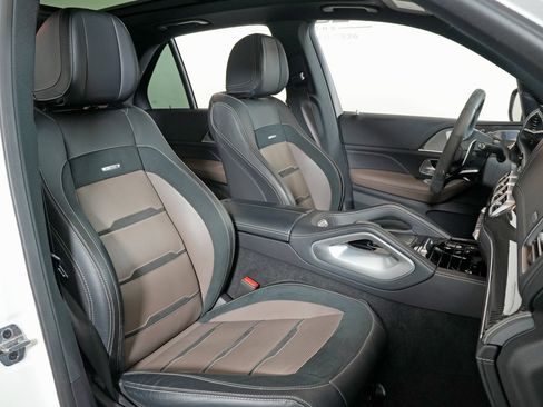 Certified 2022 Mercedes-Benz GLE 53 AMG 4MATIC image 33