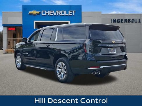 Used 2025 Chevrolet Suburban Premier w/ Sun And Tow Package AWD/4WD image 24